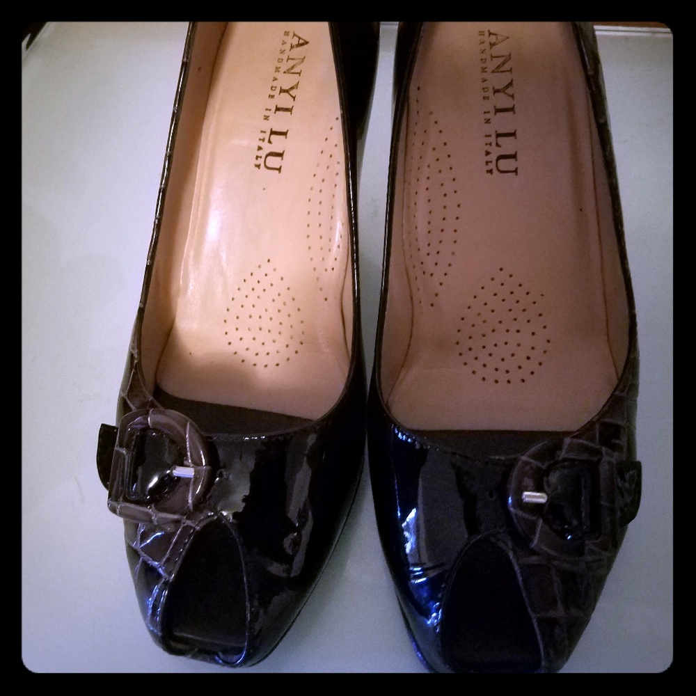 Anyi Lu Peeptoe heels size 6